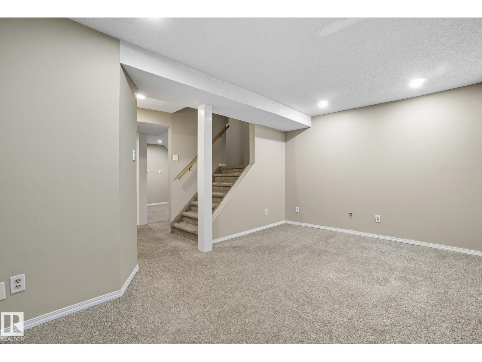 121 Kirkwood Wy Nw, Edmonton, Alberta  T6L 5J7 - Photo 41 - E4460251
