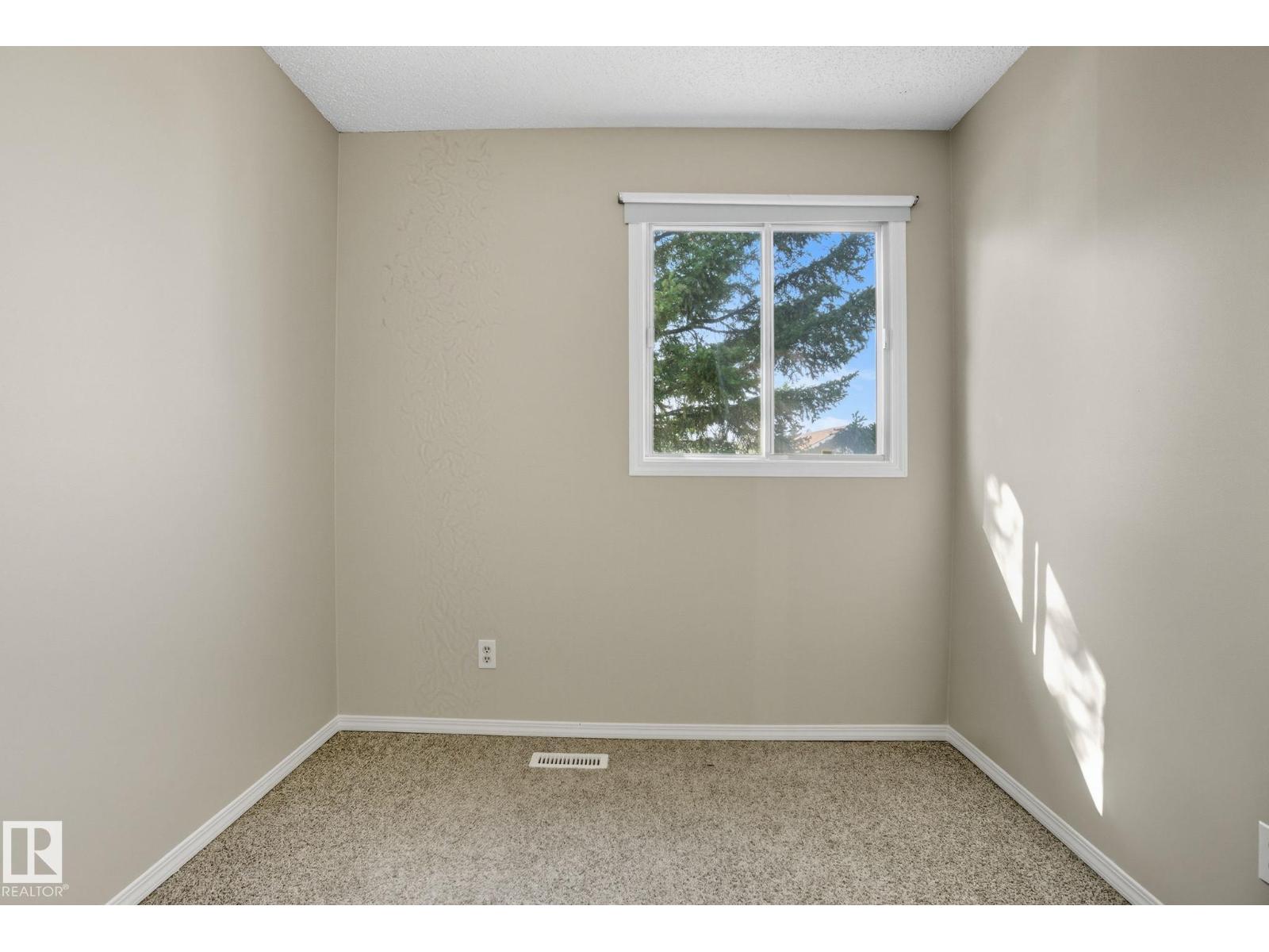 121 Kirkwood Wy Nw, Edmonton, Alberta  T6L 5J7 - Photo 32 - E4460251