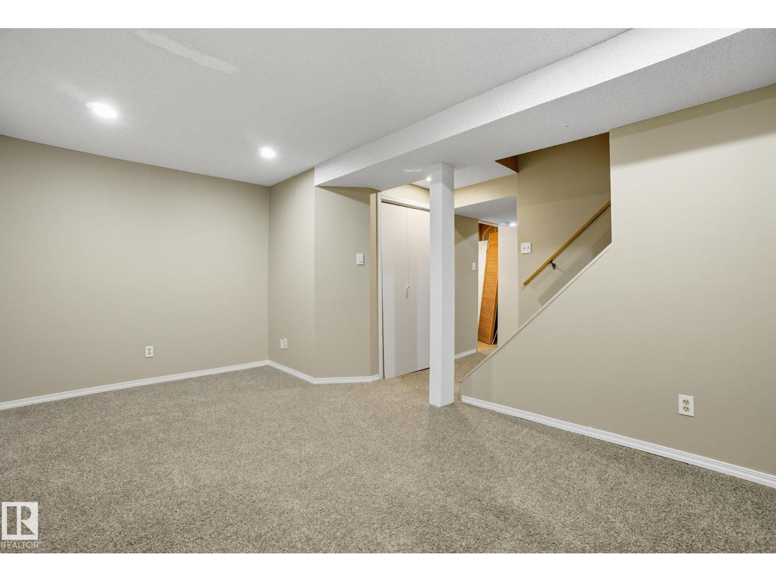 121 Kirkwood Wy Nw, Edmonton, Alberta  T6L 5J7 - Photo 42 - E4460251