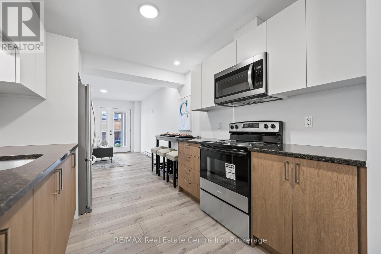 9 - 182 Bridge Crescent, Minto, Ontario  N0G 2P0 - Photo 30 - X12437892
