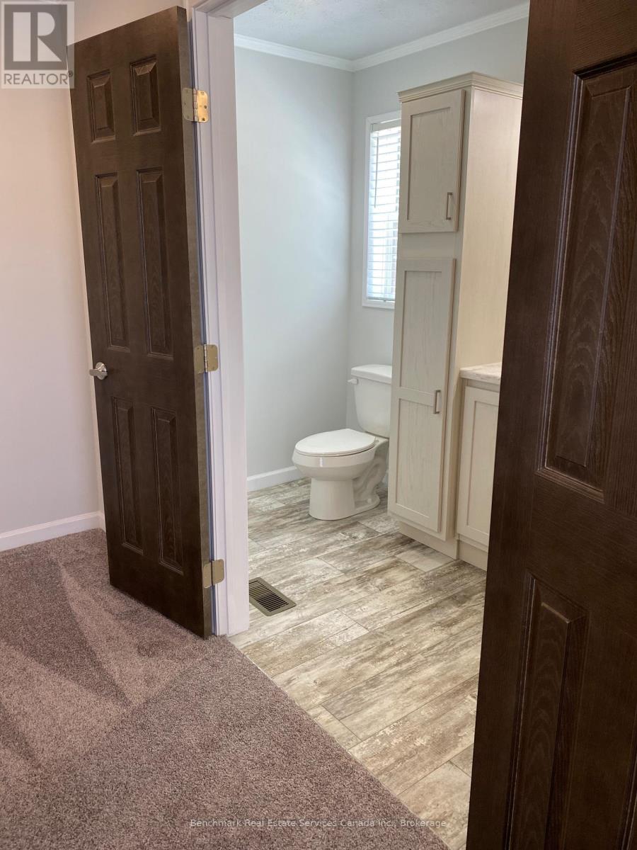 210 Spruce Drive, West Grey, Ontario  N4N 3B8 - Photo 14 - X12437909