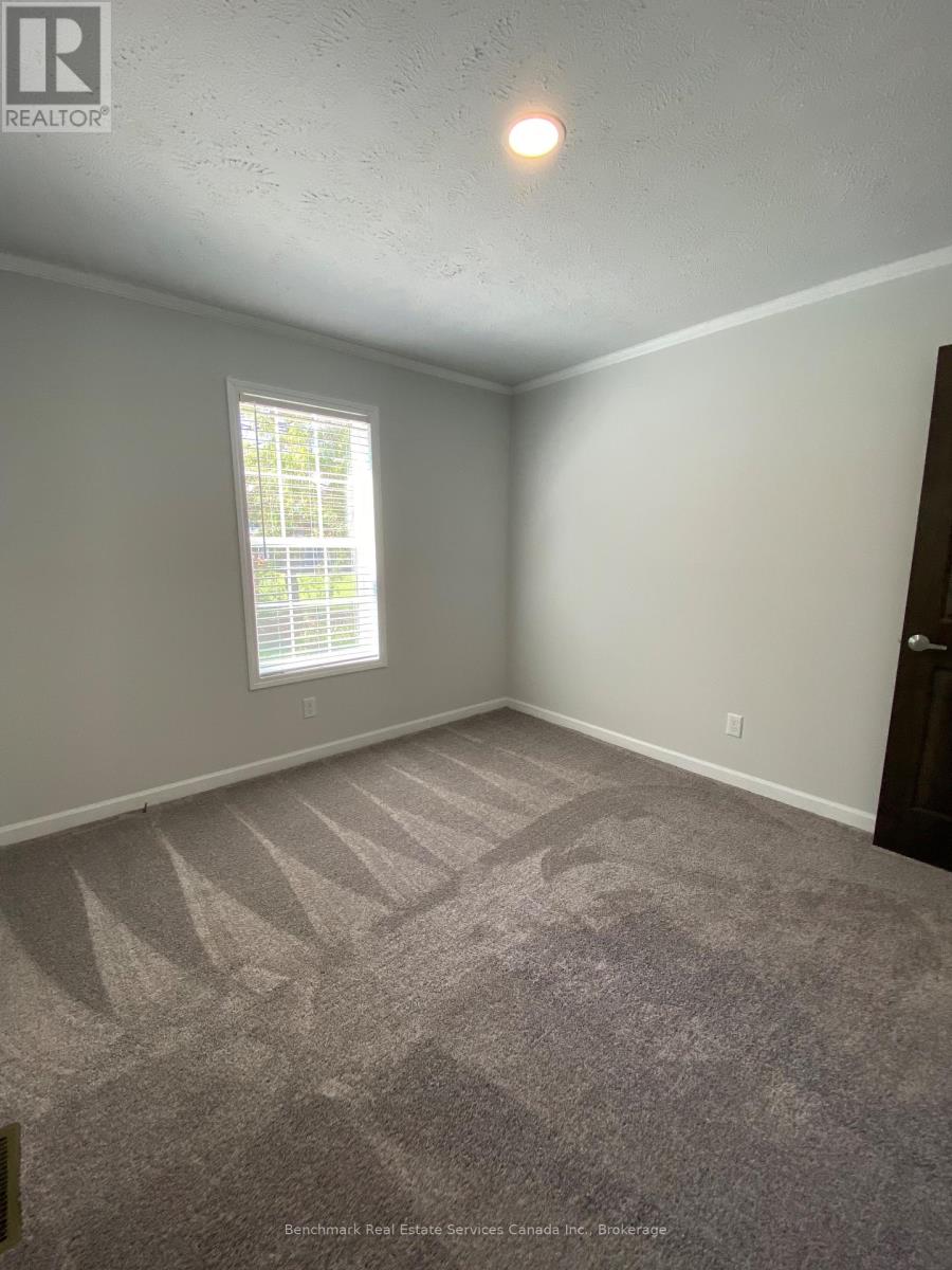 210 Spruce Drive, West Grey, Ontario  N4N 3B8 - Photo 17 - X12437909