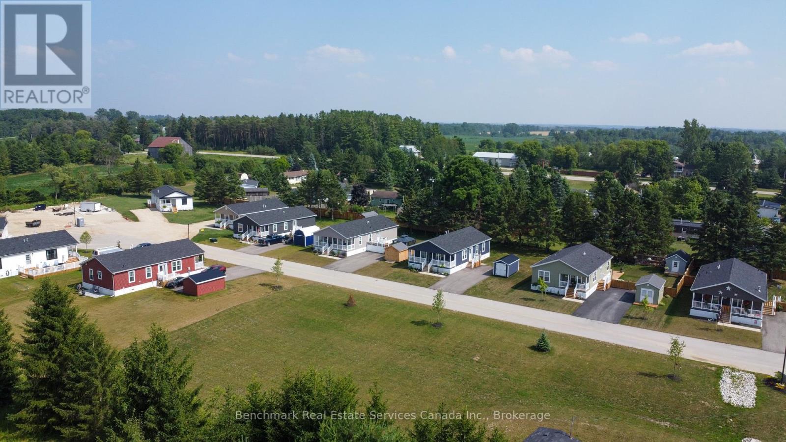 212 Spruce Drive, West Grey, Ontario  N4N 3B8 - Photo 34 - X12437910