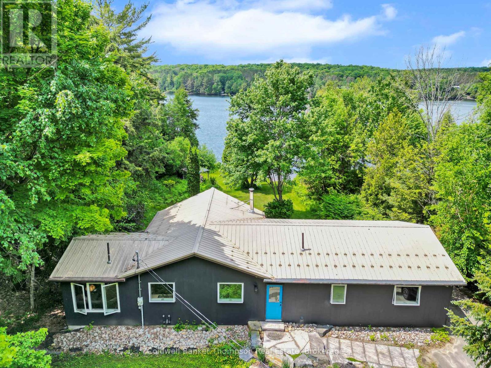 810 East Waseosa Lake Road, Huntsville, Ontario  P1H 2J4 - Photo 3 - X12437911