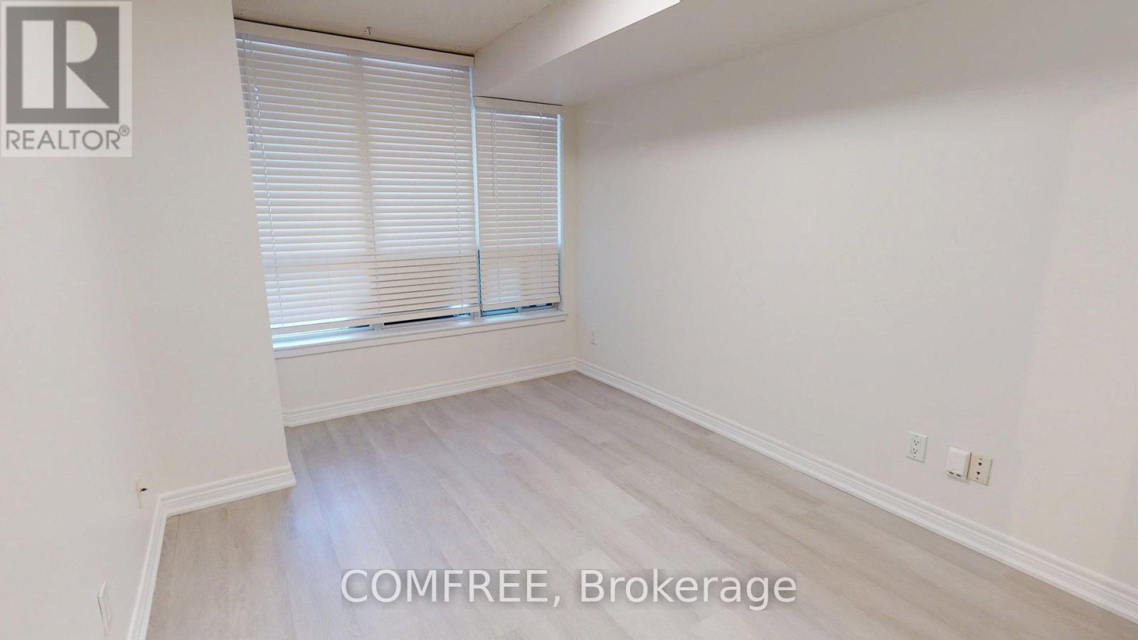 201 - 60 Disera Drive, Vaughan, Ontario  L4J 9G1 - Photo 12 - N12437908