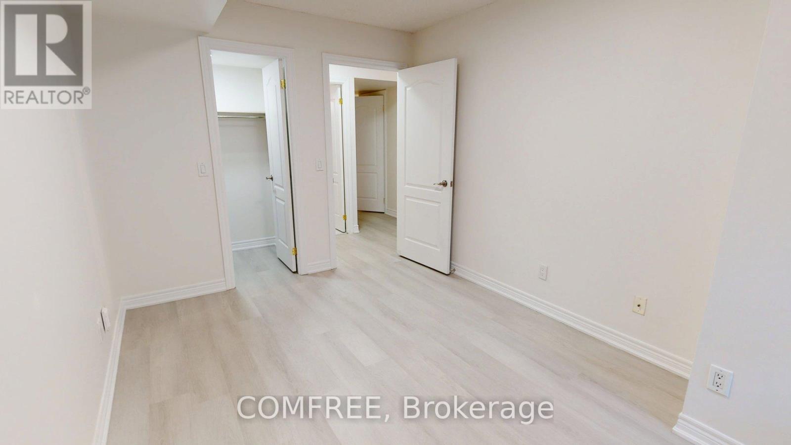 201 - 60 Disera Drive, Vaughan, Ontario  L4J 9G1 - Photo 14 - N12437908