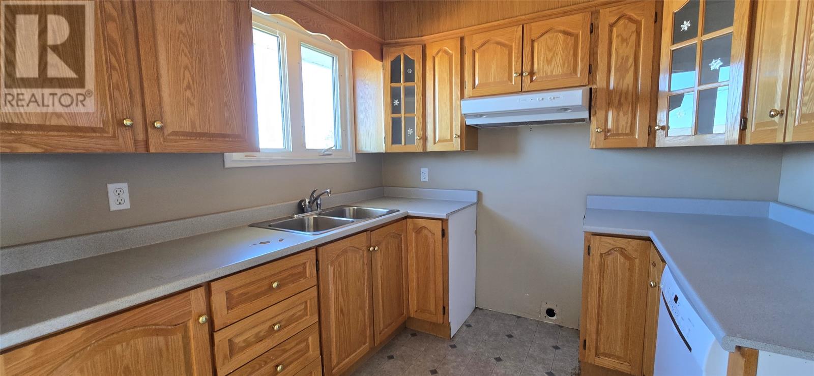 6 Dunton Street, Grand Bank, Newfoundland & Labrador  A0E 1W0 - Photo 6 - 1290953