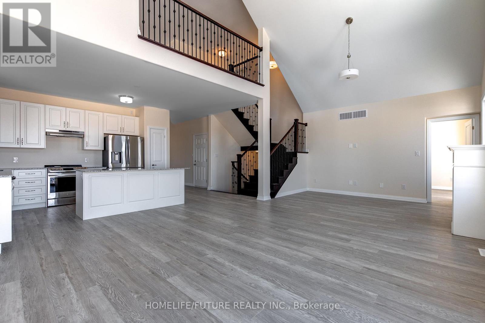 537 Macintosh Grove, Peterborough, Ontario  K9H 0K1 - Photo 13 - X12431872