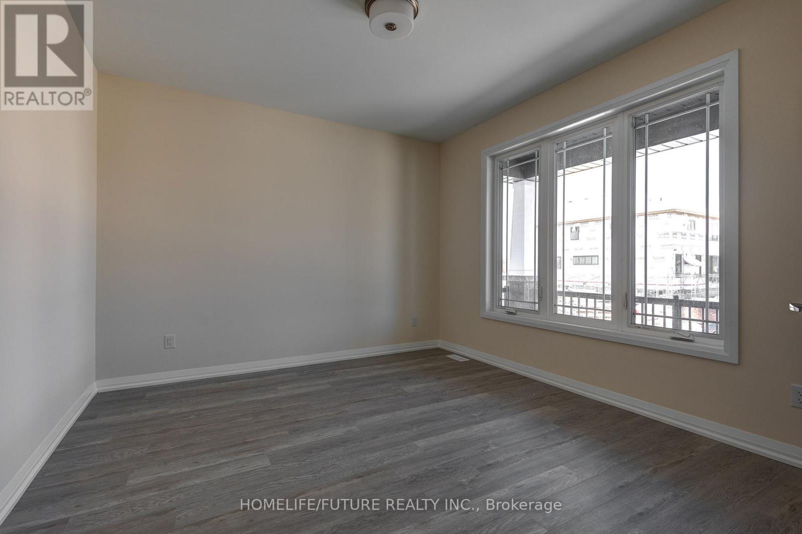 537 Macintosh Grove, Peterborough, Ontario  K9H 0K1 - Photo 6 - X12431872