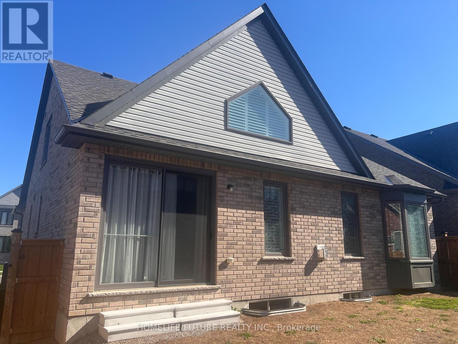 537 Macintosh Grove, Peterborough, Ontario  K9H 0K1 - Photo 3 - X12431872