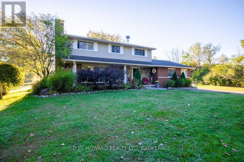 2264 Shisler Road, Fort Erie, Ontario  L0S 1S0 - Photo 2 - X12425927