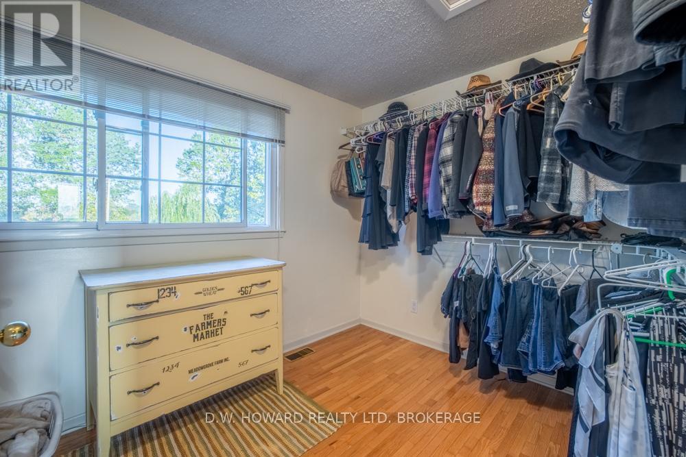 2264 Shisler Road, Fort Erie, Ontario  L0S 1S0 - Photo 21 - X12425927