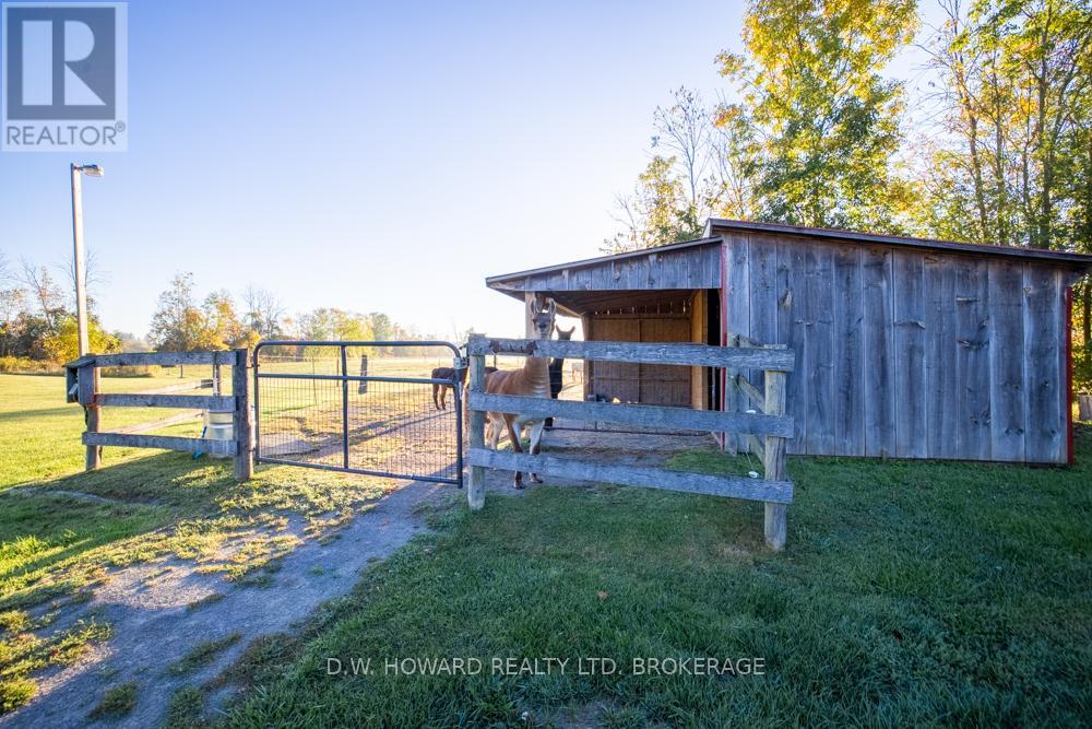 2264 Shisler Road, Fort Erie, Ontario  L0S 1S0 - Photo 35 - X12425927