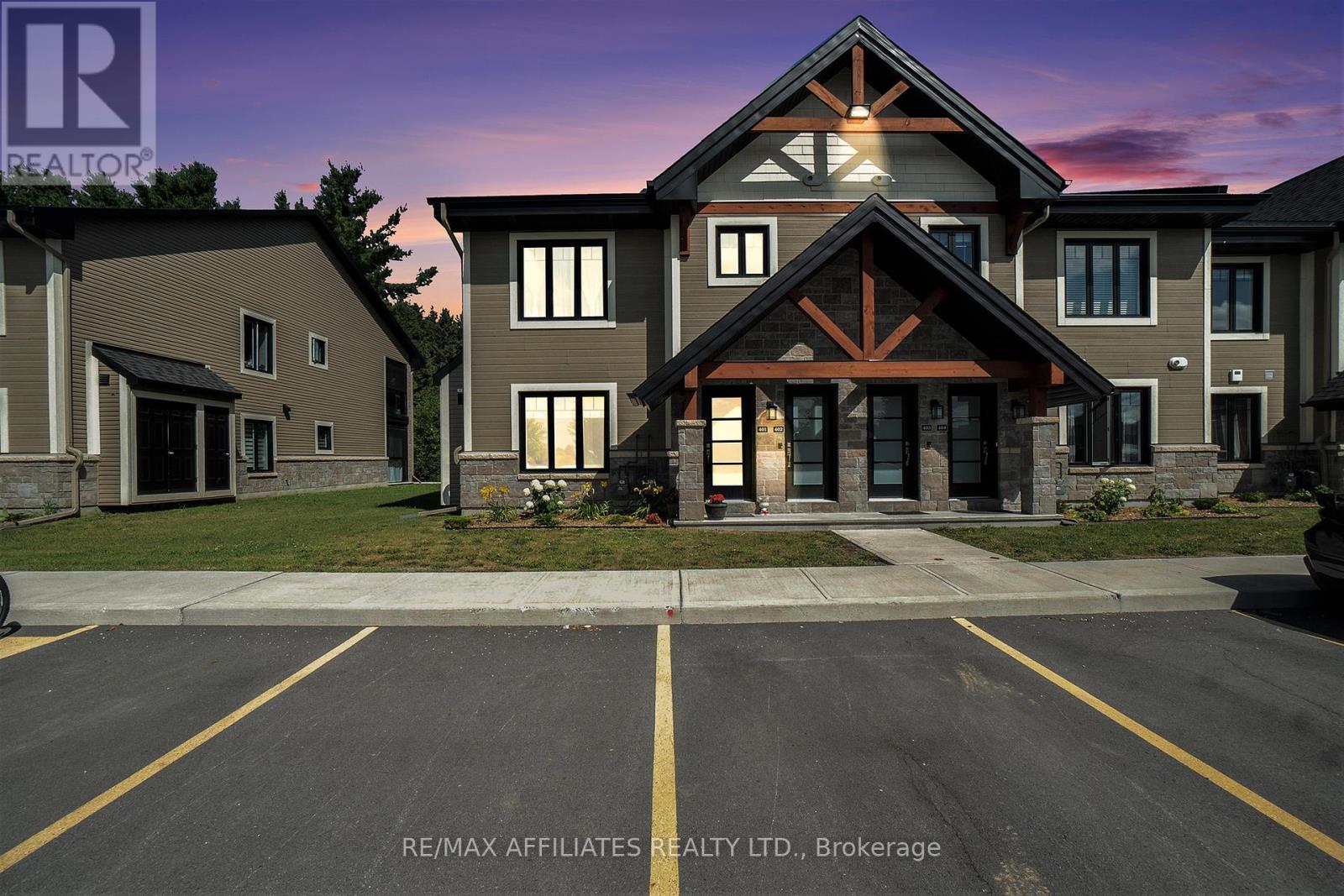 401 - 99 ST-MORITZ TRAIL, Russell, Ontario