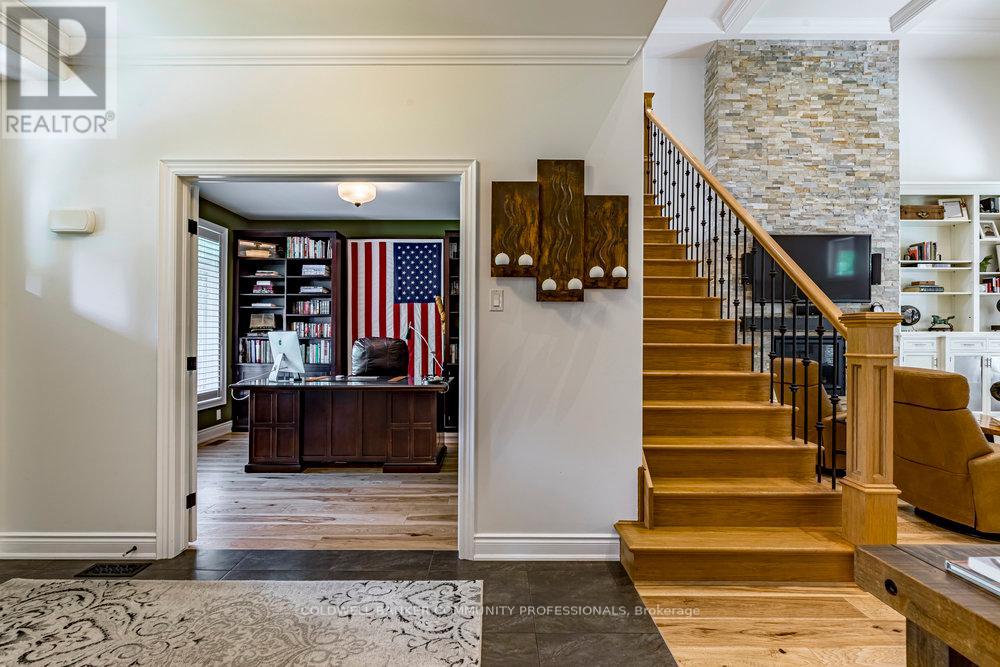 60 Parker Avenue, Hamilton, Ontario  L9G 1A7 - Photo 8 - X12392539