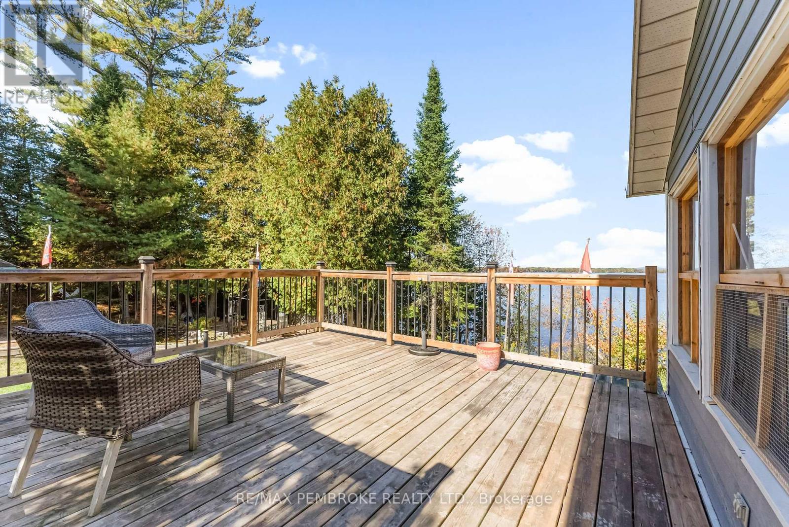 204b Hawkins Drive, Killaloe, Ontario  K0J 2A0 - Photo 12 - X12437840