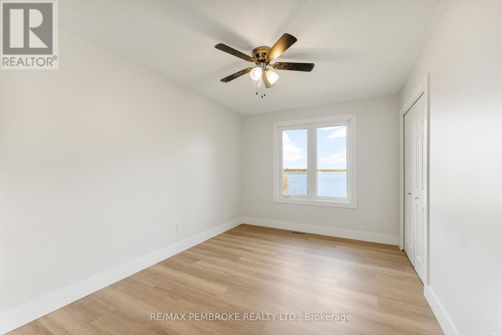 204b Hawkins Drive, Killaloe, Ontario  K0J 2A0 - Photo 17 - X12437840