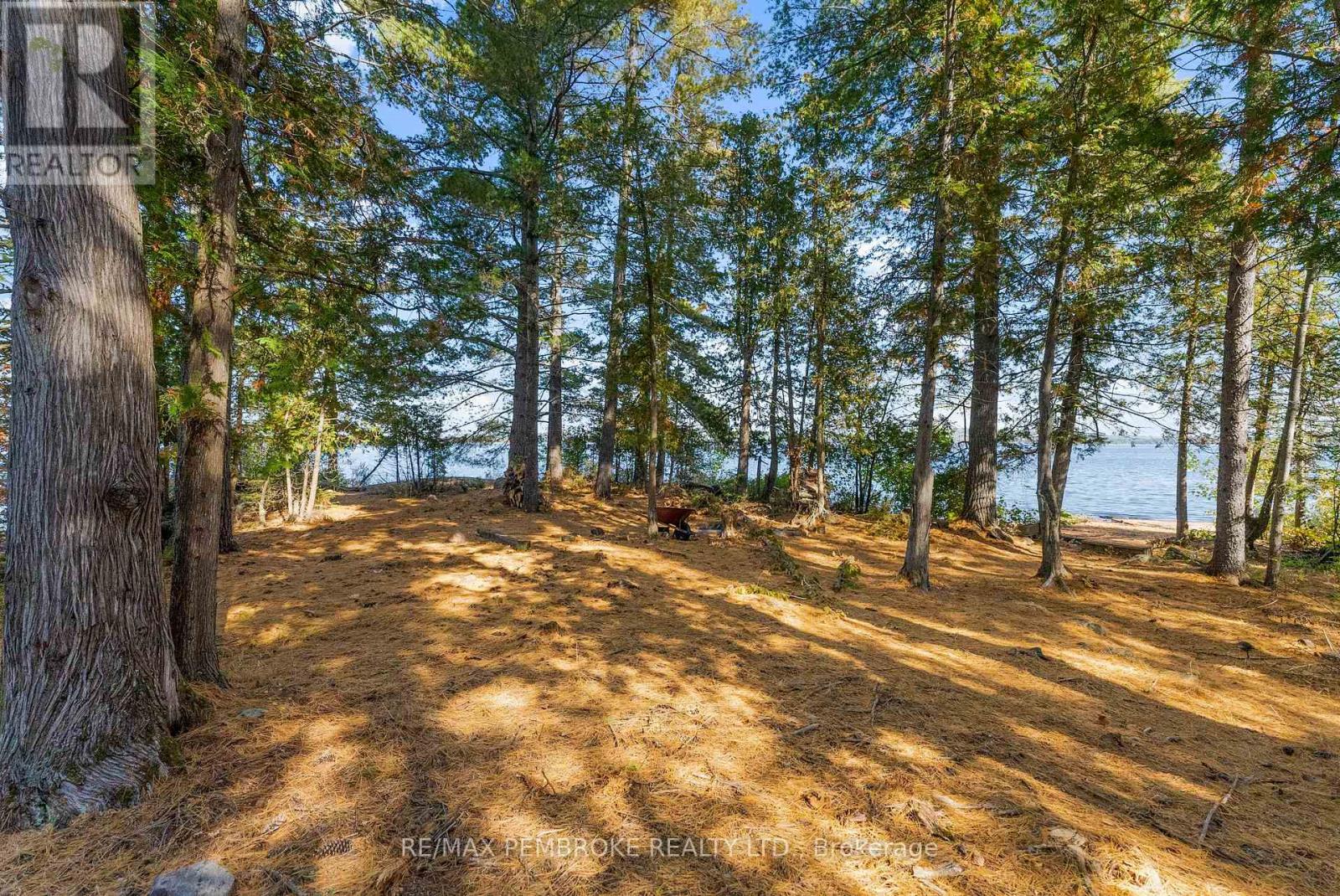 204b Hawkins Drive, Killaloe, Ontario  K0J 2A0 - Photo 38 - X12437840