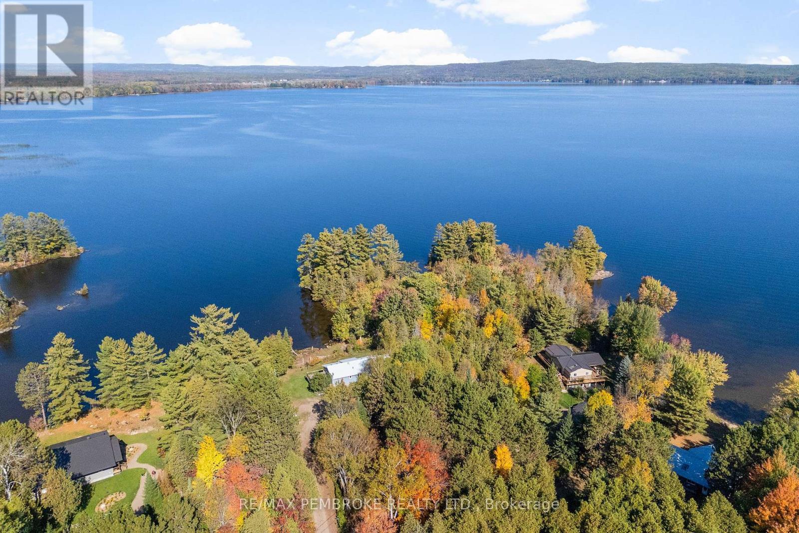 204b Hawkins Drive, Killaloe, Ontario  K0J 2A0 - Photo 4 - X12437840