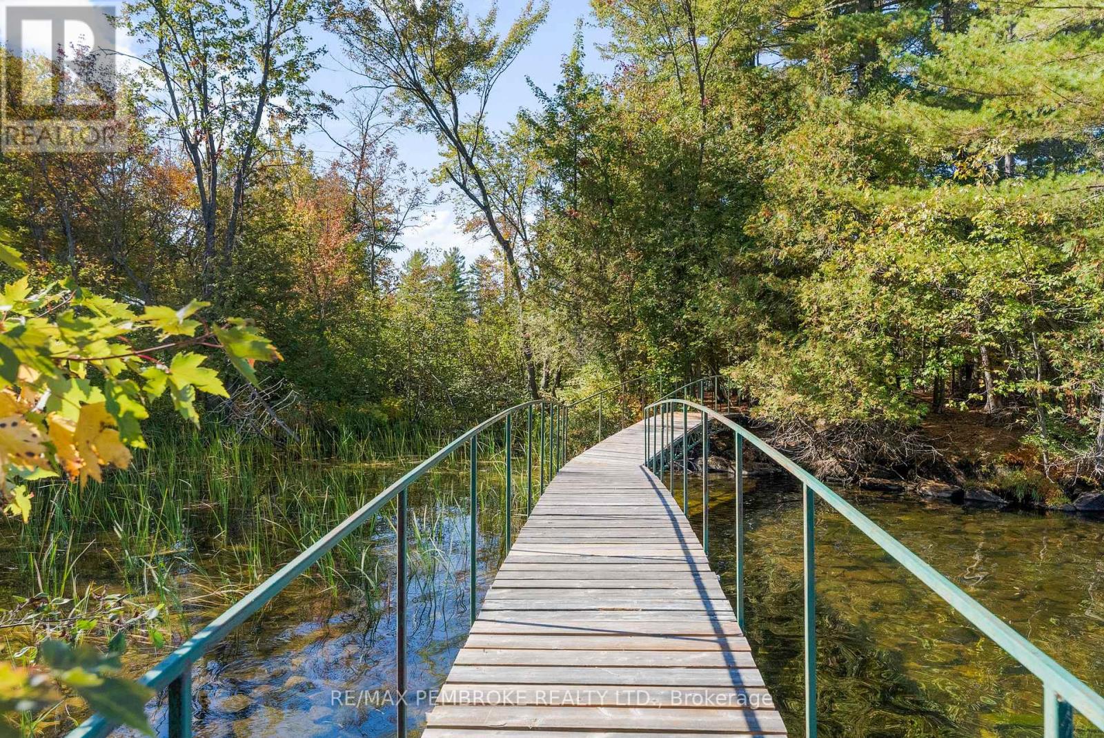 204b Hawkins Drive, Killaloe, Ontario  K0J 2A0 - Photo 45 - X12437840