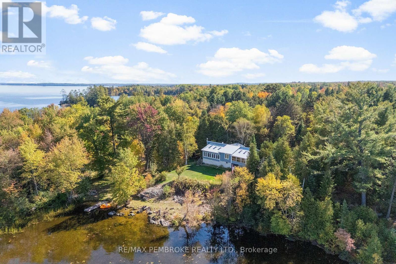 204b Hawkins Drive, Killaloe, Ontario  K0J 2A0 - Photo 6 - X12437840