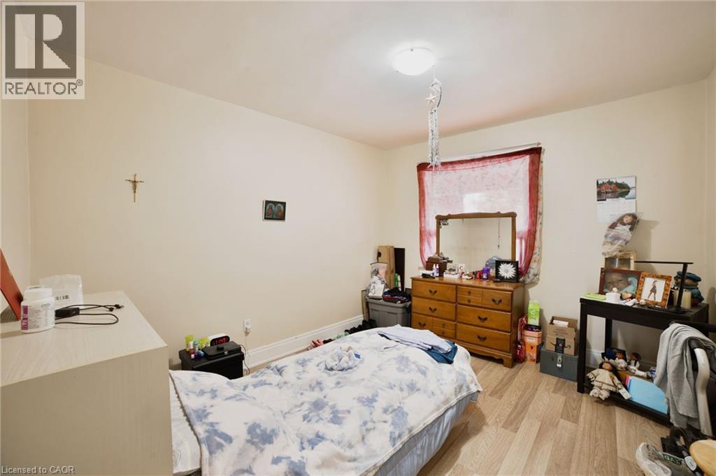 20 Gertrude Street, Hamilton, Ontario  L8L 4B8 - Photo 9 - 40740384