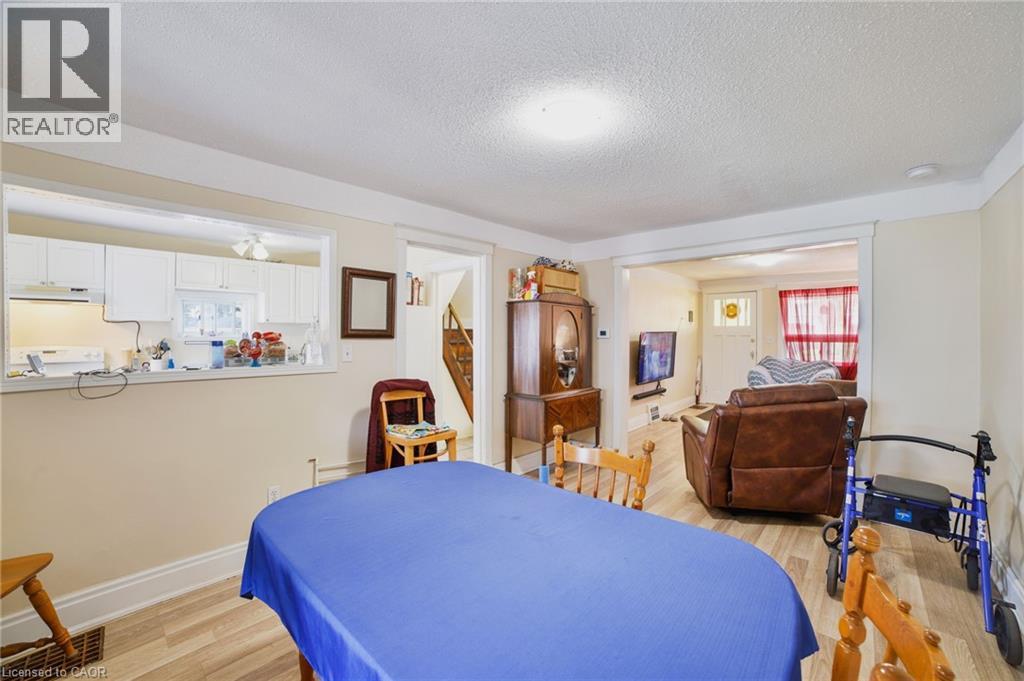 20 Gertrude Street, Hamilton, Ontario  L8L 4B8 - Photo 6 - 40740384