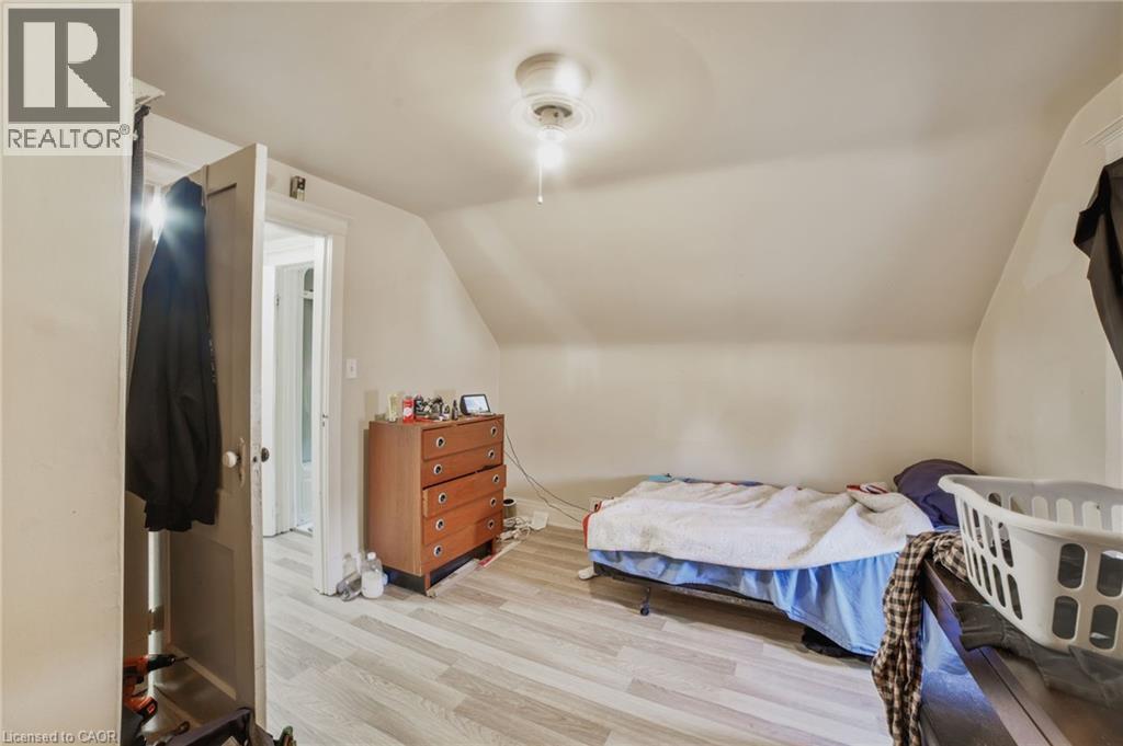 20 Gertrude Street, Hamilton, Ontario  L8L 4B8 - Photo 14 - 40740384