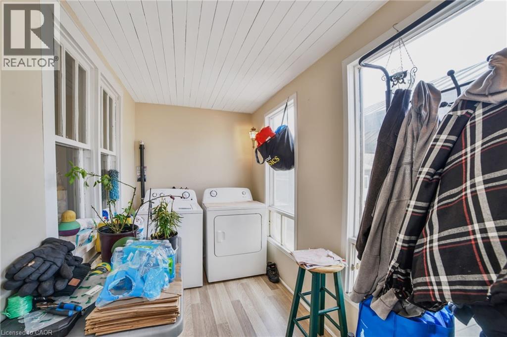 20 Gertrude Street, Hamilton, Ontario  L8L 4B8 - Photo 16 - 40740384