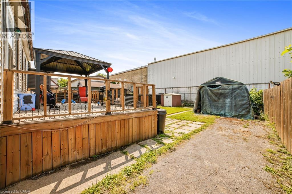 20 Gertrude Street, Hamilton, Ontario  L8L 4B8 - Photo 23 - 40740384