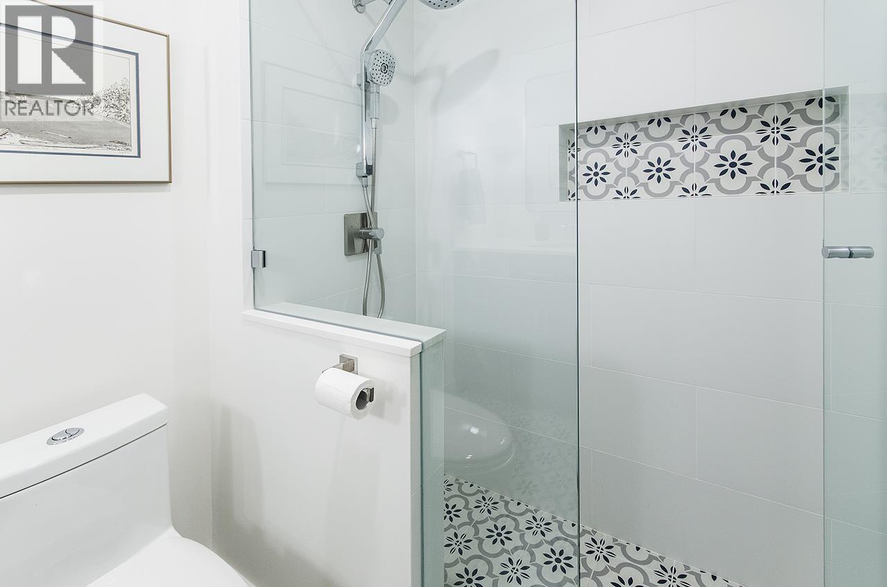 211 235 Keith Road, West Vancouver, British Columbia  V7T 1L5 - Photo 12 - R3053872