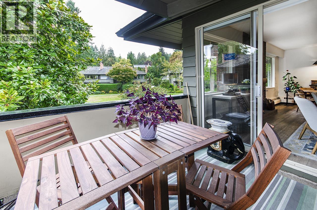 211 235 Keith Road, West Vancouver, British Columbia  V7T 1L5 - Photo 15 - R3053872