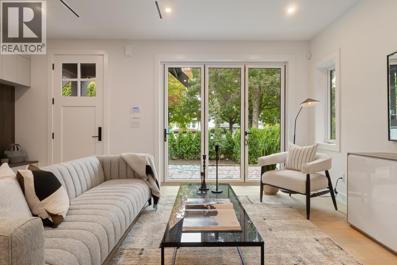 1 2680 E 5th Avenue, Vancouver, British Columbia  V5M 1M9 - Photo 4 - R3053931