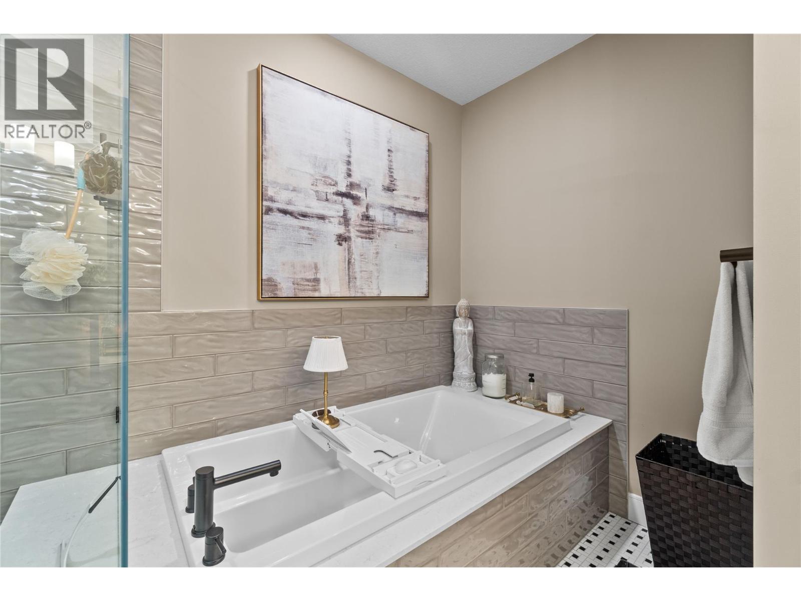 529 Truswell Road Unit# 301, Kelowna, British Columbia  V1W 3K7 - Photo 24 - 10350277