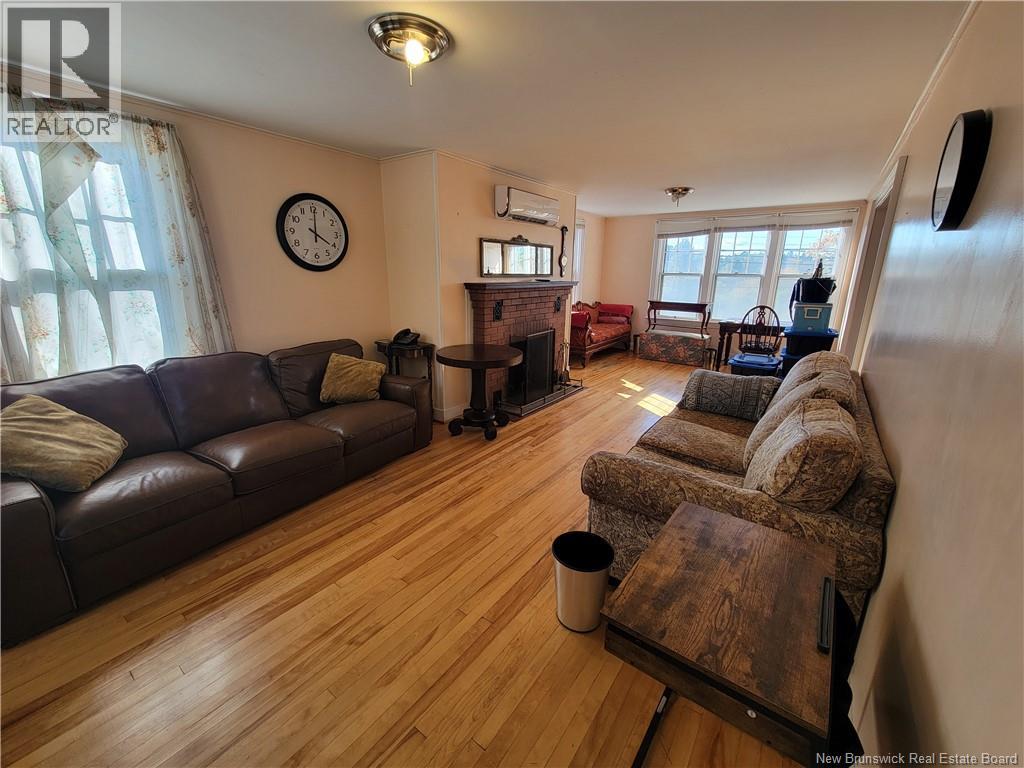 1982 Rothesay Road, Rothesay, New Brunswick  E2H 2J8 - Photo 4 - NB127711