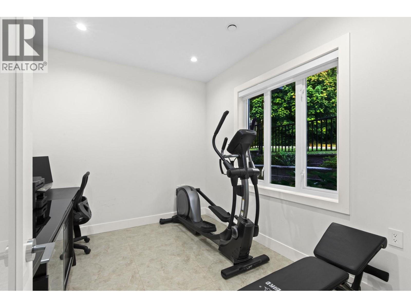 4935 Cedarcrest Avenue, North Vancouver, British Columbia  V7R 3R7 - Photo 17 - R3053879