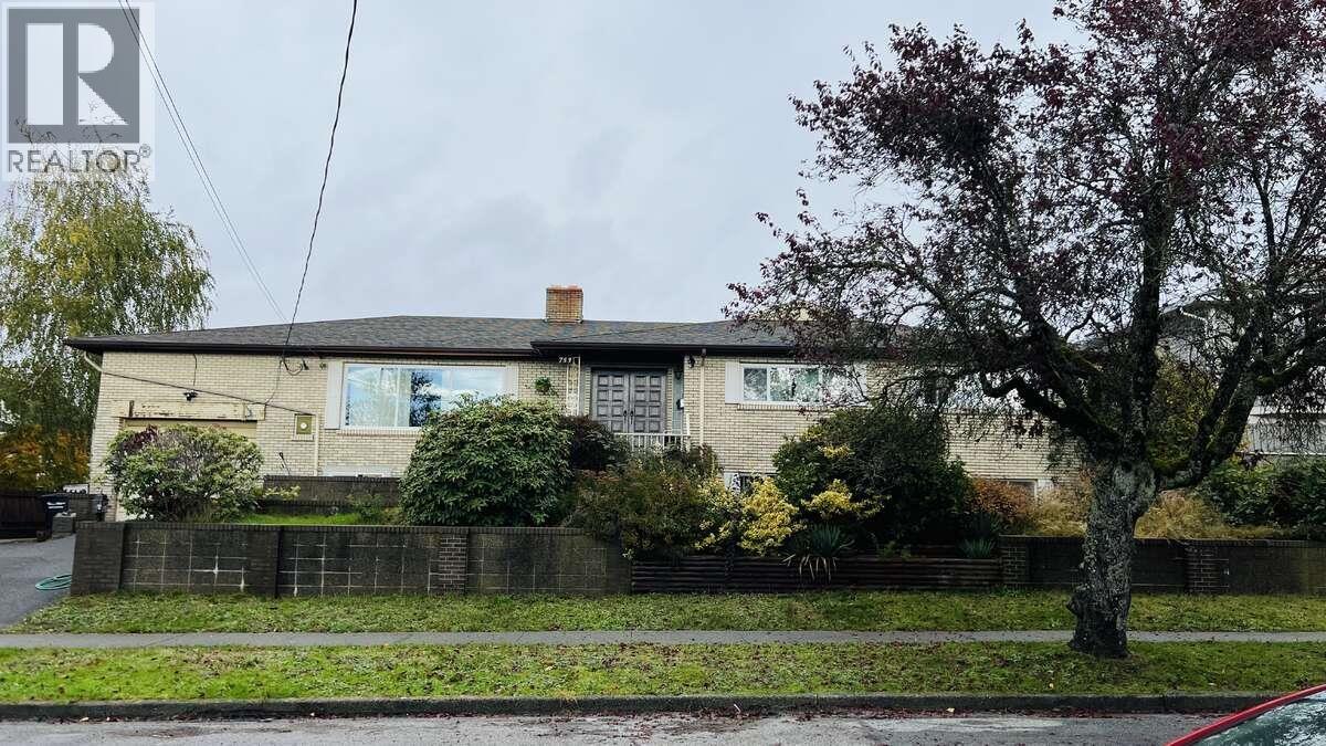 753 E 55TH AVENUE, Vancouver, British Columbia