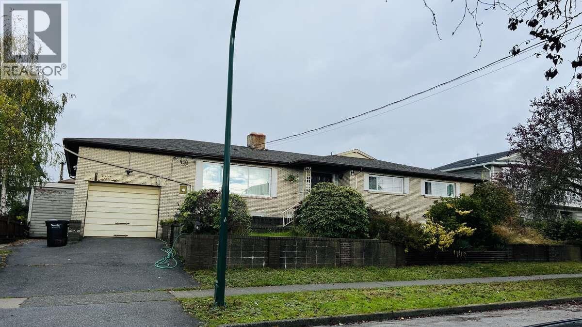 753 E 55th Avenue, Vancouver, British Columbia  V5X 1N8 - Photo 2 - R3053933
