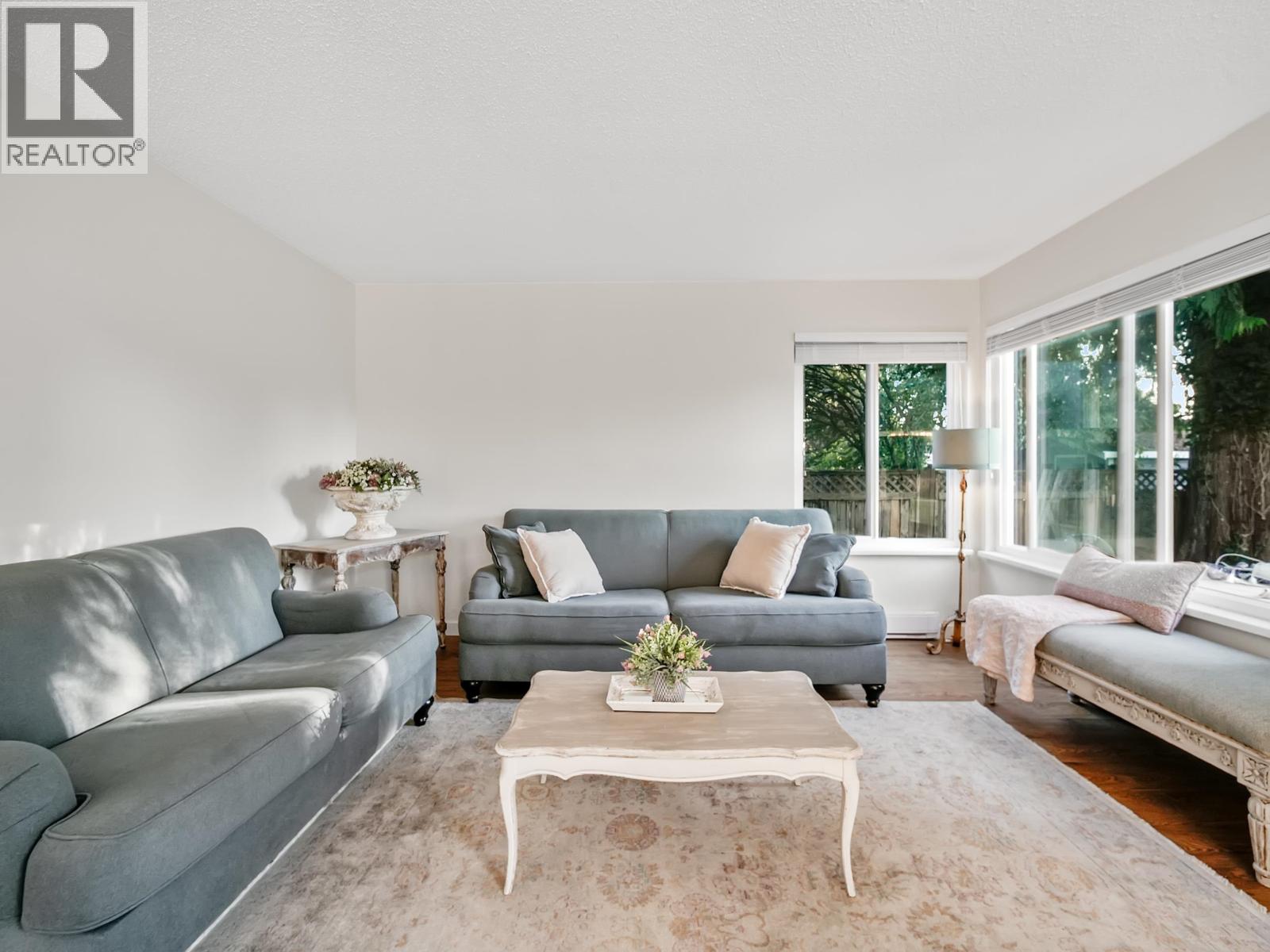 2509 Burian Drive, Coquitlam, British Columbia  V3K 5W8 - Photo 8 - R3053940