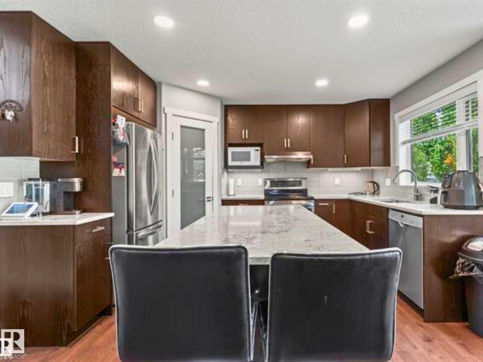 3747 30 St Nw, Edmonton, Alberta  T6T 1H7 - Photo 3 - E4460252