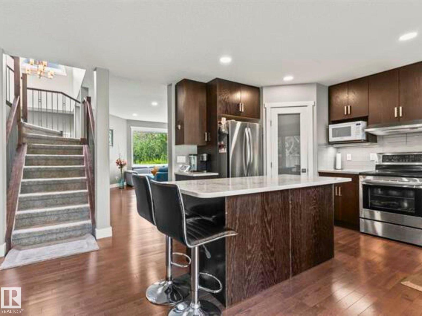 3747 30 St Nw, Edmonton, Alberta  T6T 1H7 - Photo 4 - E4460252