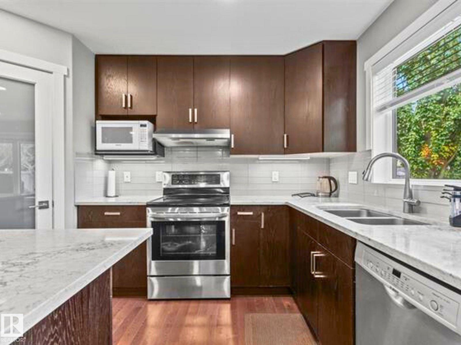 3747 30 St Nw, Edmonton, Alberta  T6T 1H7 - Photo 6 - E4460252