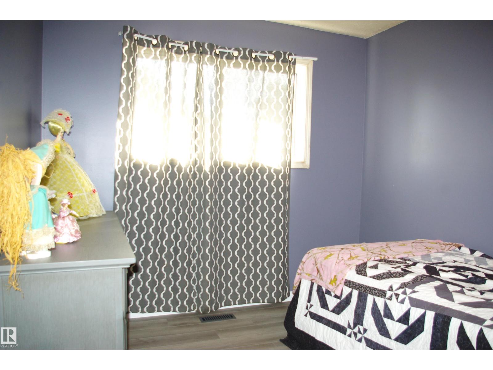 9516 97 St, Morinville, Alberta  T8R 1H4 - Photo 15 - E4460253