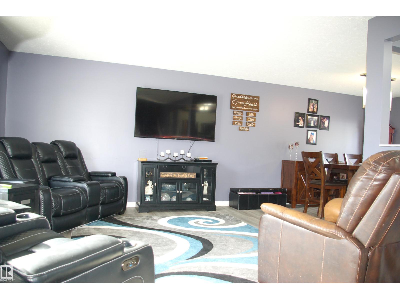 9516 97 St, Morinville, Alberta  T8R 1H4 - Photo 4 - E4460253