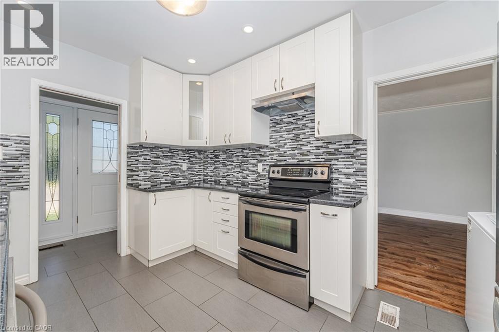61 Avondale Boulevard, Brampton, Ontario  L6T 1H1 - Photo 14 - 40775446