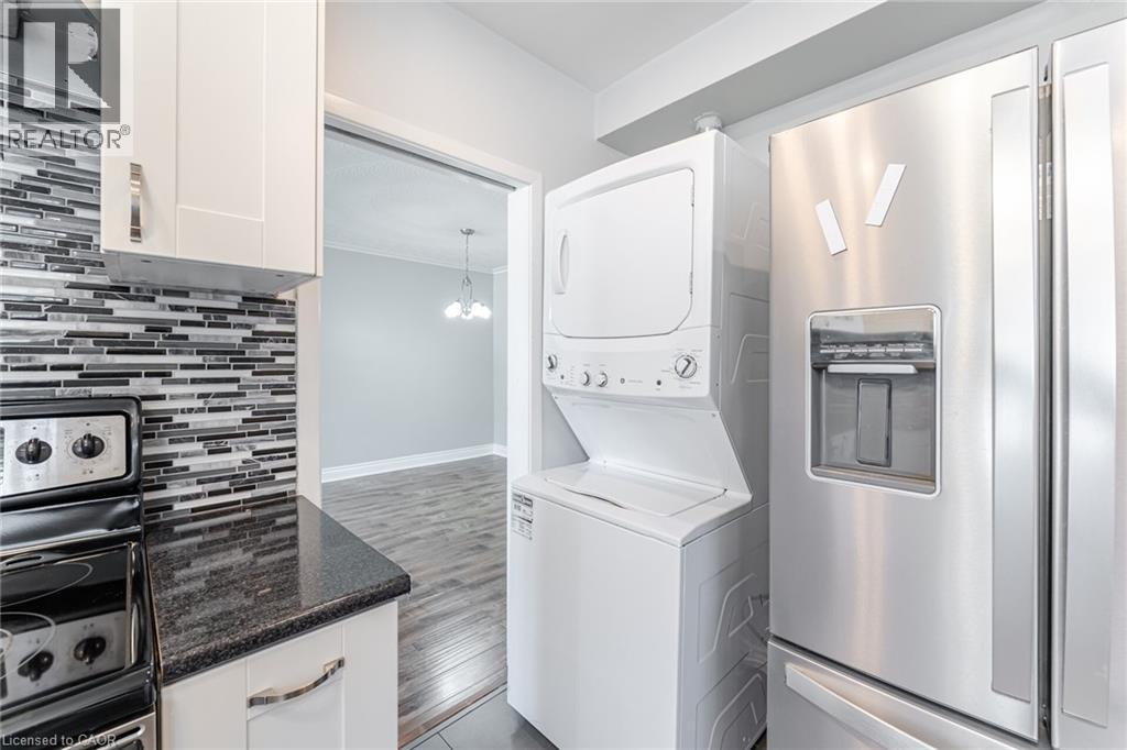 61 Avondale Boulevard, Brampton, Ontario  L6T 1H1 - Photo 23 - 40775446