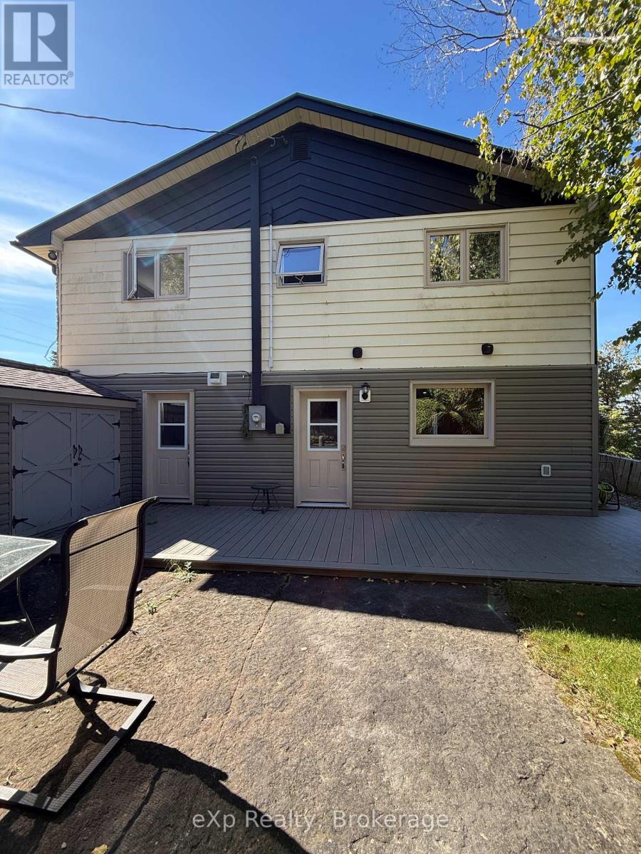 502435 Grey Road 1 Road, Georgian Bluffs, Ontario  N0H 2T0 - Photo 10 - X12363365