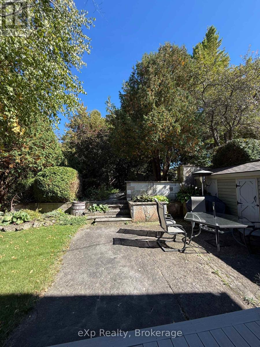 502435 Grey Road 1 Road, Georgian Bluffs, Ontario  N0H 2T0 - Photo 12 - X12363365