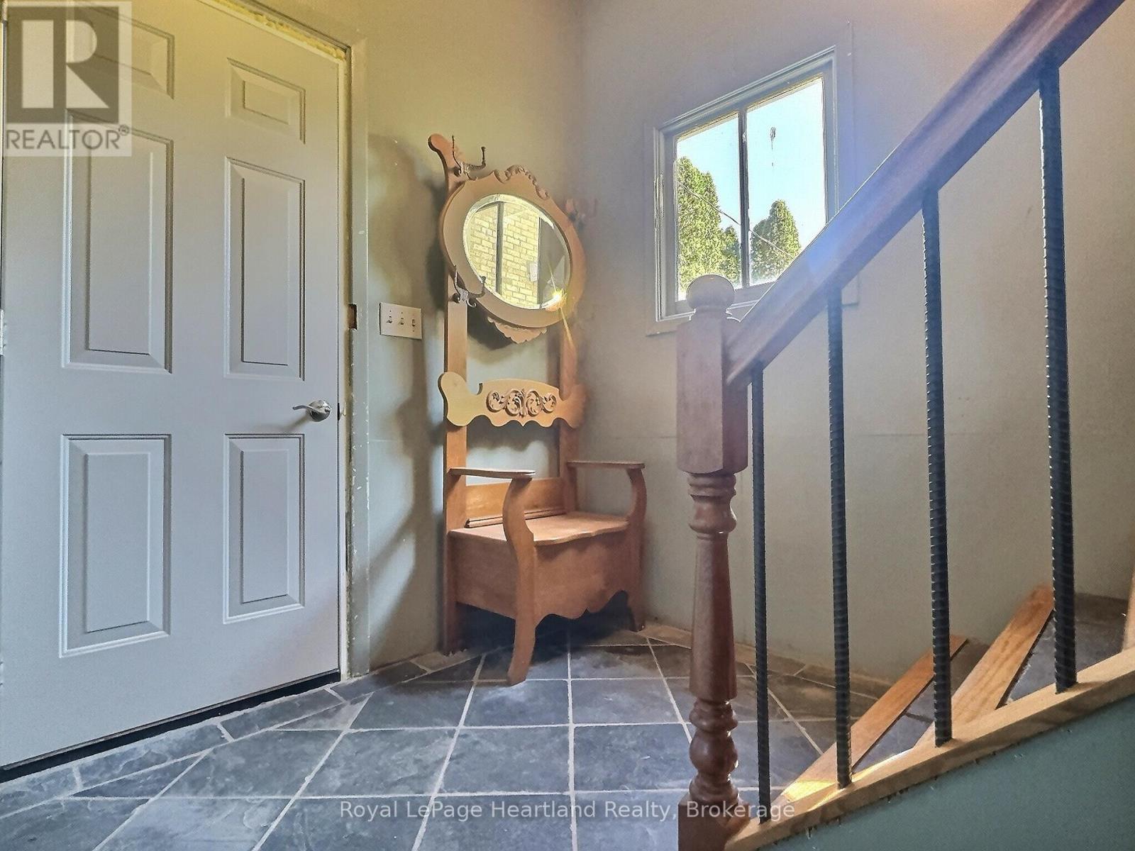 34 Main Street S, South Huron, Ontario  N0M 1S1 - Photo 21 - X12416054