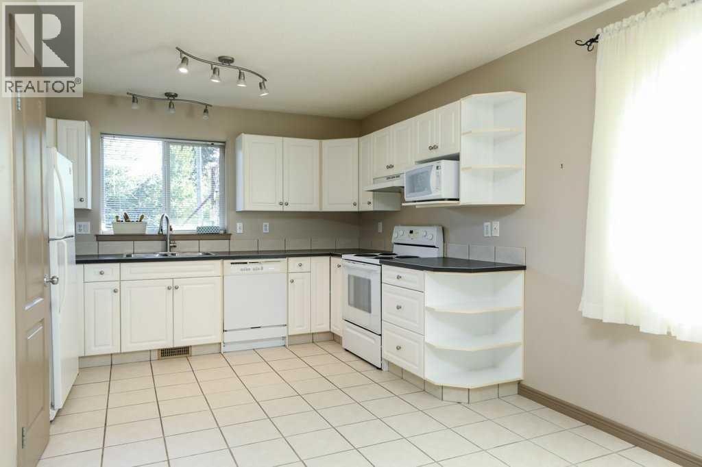 1708 2a Avenue N, Lethbridge, Alberta  T1H 0G2 - Photo 4 - A2257765